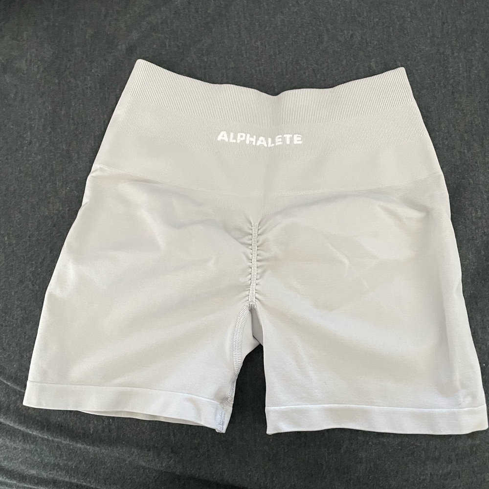 Alphalete Amplify Shorts Size XS